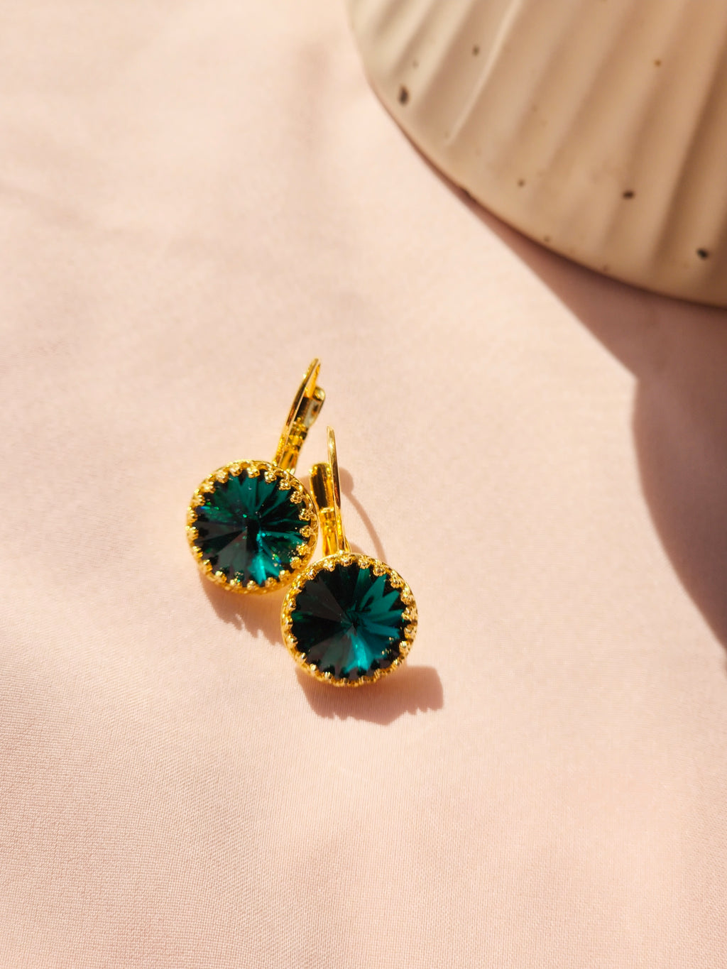 Gold Rivoli Leverback Earrings – 12mm Emerald Swarovski Crystal